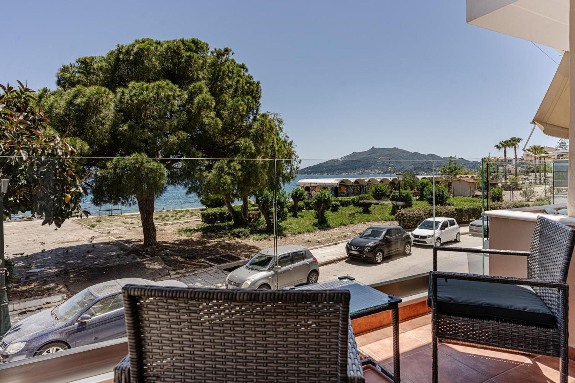 Seafront Spirit Suites Zakynthos Quarto foto